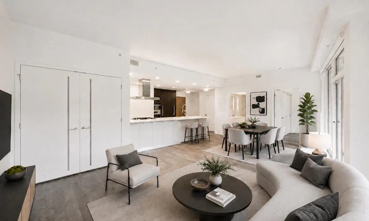 303-2888 Arbutus Street