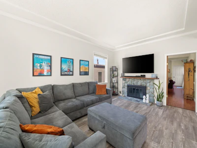 5743 St. Margarets Street - 4