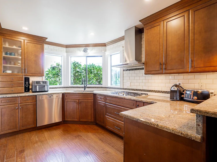 3892 155 Street, Surrey, BC, V3Z 0G7 - 14