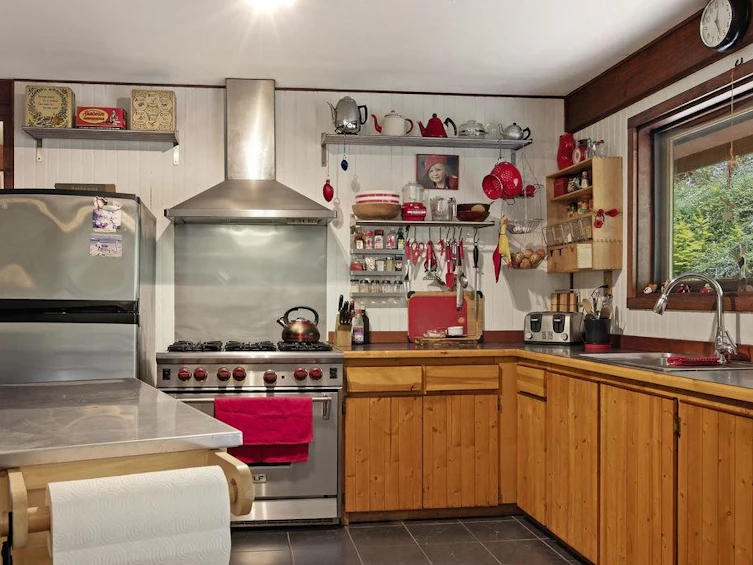 6084 North Lake Road, Pender Harbour Egmont, BC, V0N 1N0 - 7
