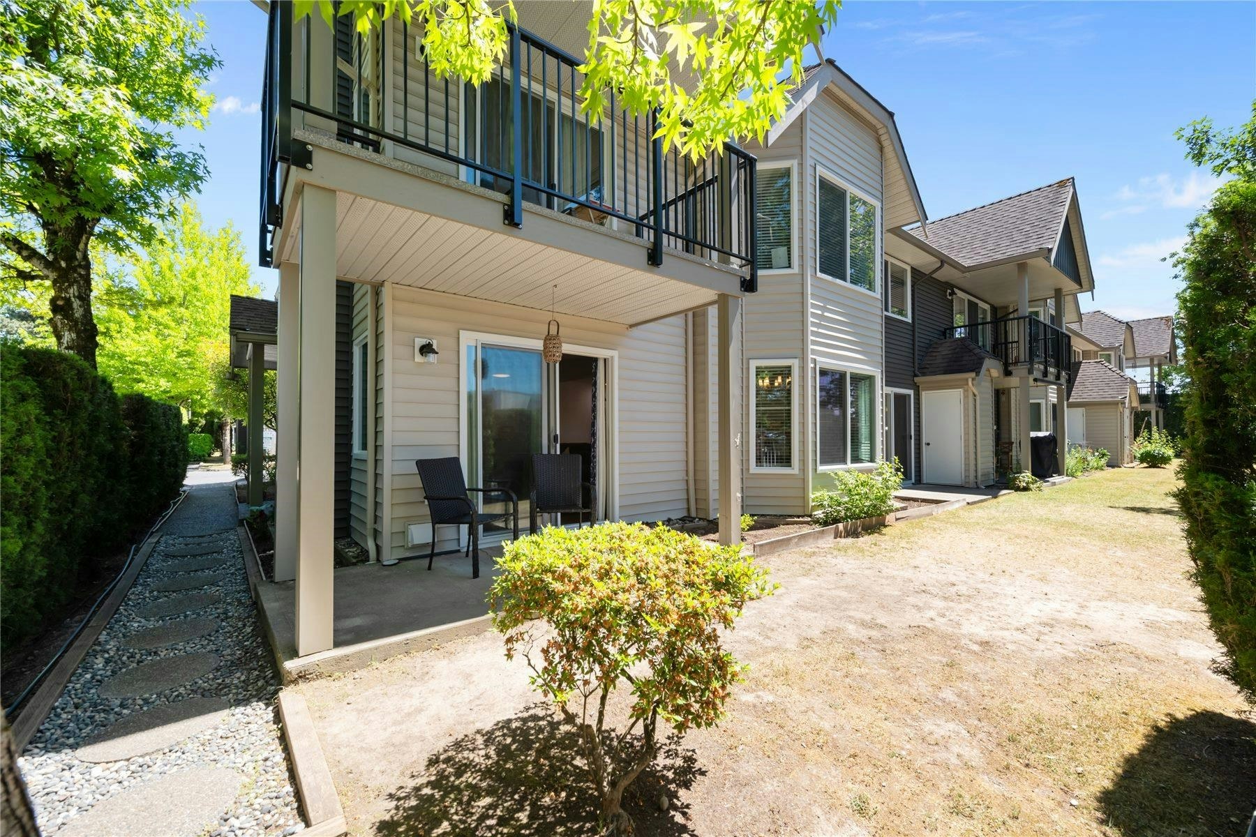 201-8972 Fleetwood Way, Surrey, BC, V3R 0T5 - 6
