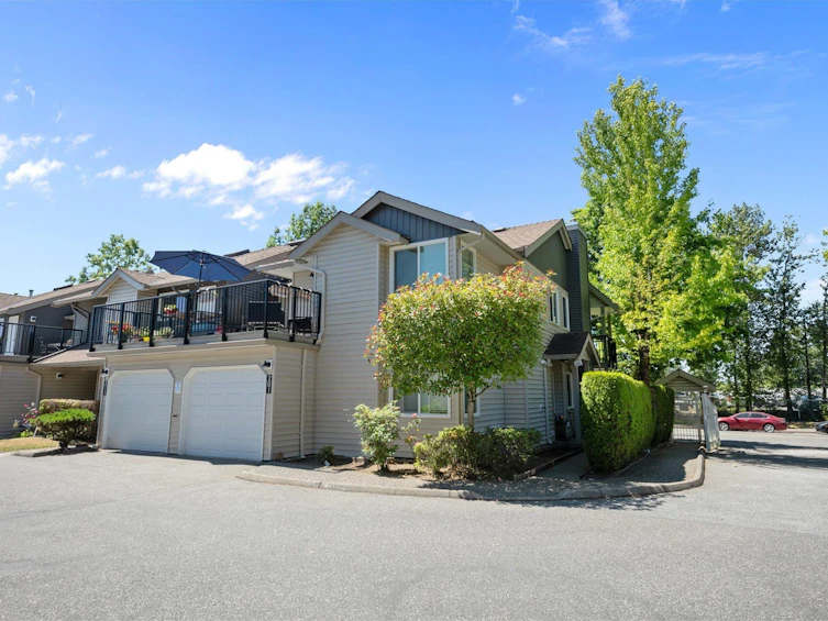 201-8972 Fleetwood Way, Surrey, BC, V3R 0T5