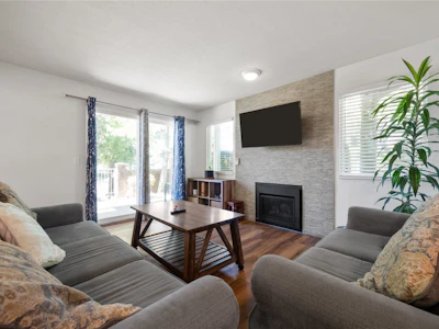 201-8972 Fleetwood Way - 4