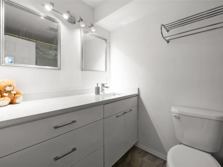 201-8972 Fleetwood Way, Surrey, BC, V3R 0T5 - 15