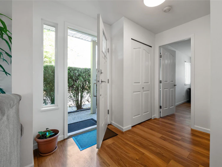 201-8972 Fleetwood Way, Surrey, BC, V3R 0T5 - 2