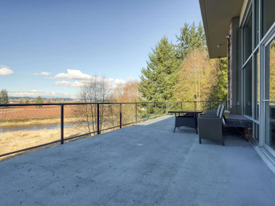 111-15145 36 Avenue - 4