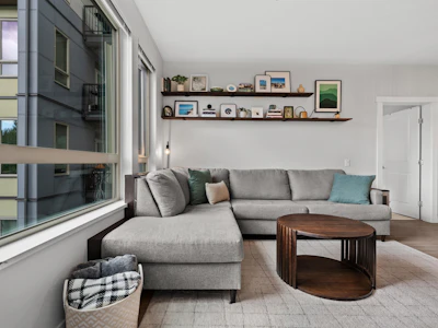 315-2651 Library Lane - 4