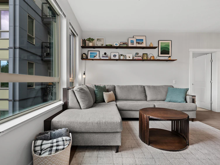 315-2651 Library Lane, North Vancouver, BC, V7J 0C1 - 4
