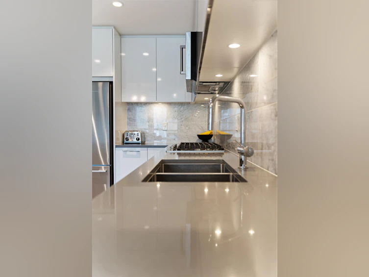 315-2651 Library Lane, North Vancouver, BC, V7J 0C1 - 12
