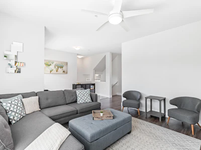 33-20966 77a Avenue - 5