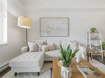 216-2632 Pauline Street - 2