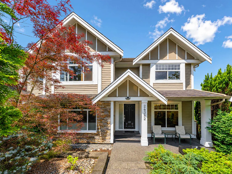 24382 104 Avenue, Maple Ridge, BC, V2W 2C4