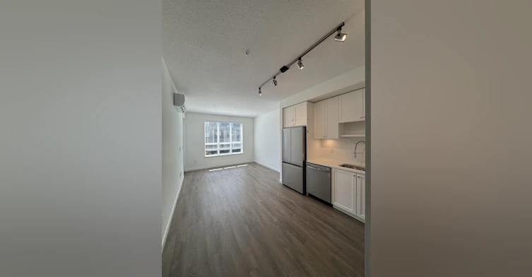 216-15735 85 Avenue, Surrey, BC, V4N 6Z2