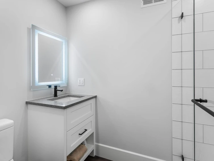 25149 72 Avenue, Langley, BC, V4W 1J1 - 25