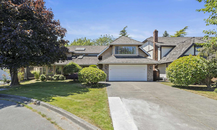 8311 Sunnywood Drive