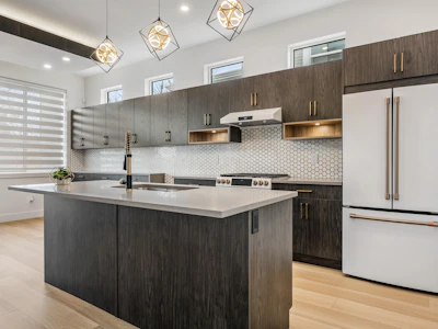 46070 First Avenue - 5