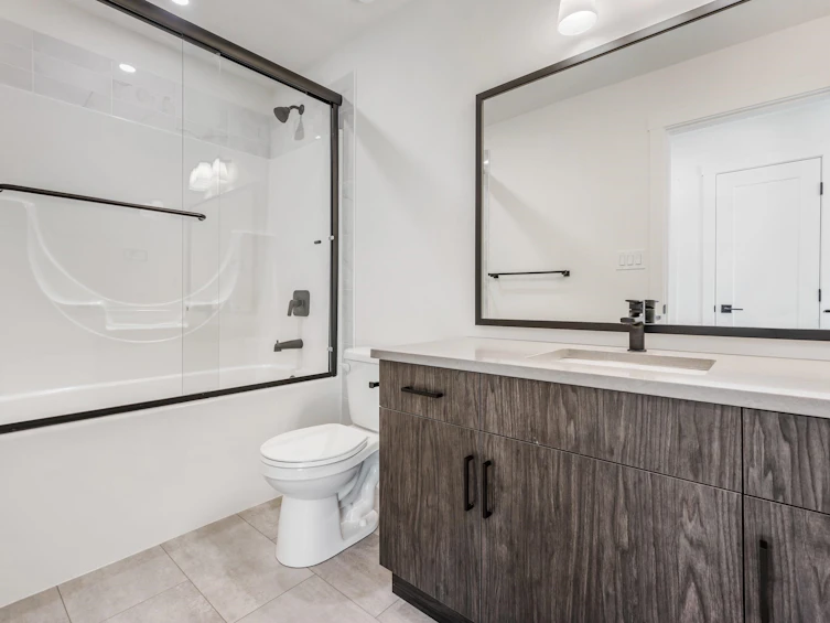 46070 First Avenue, Chilliwack, BC, V2P 1W1 - 20