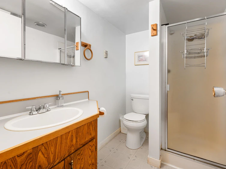 10264 Main Street, Delta, BC, V4C 7H3 - 28