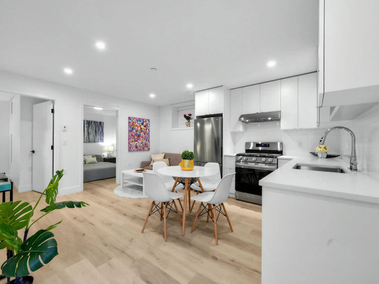 3172 W 26th Avenue, Vancouver, BC, V6L 1V8 - 16