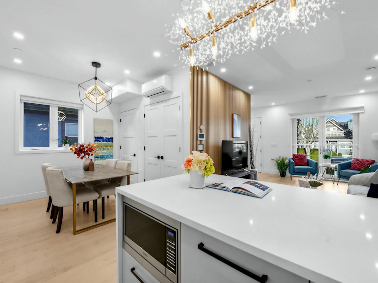 3172 W 26th Avenue, Vancouver, BC, V6L 1V8