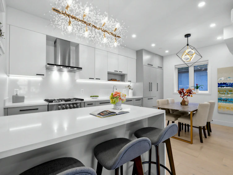 3172 W 26th Avenue, Vancouver, BC, V6L 1V8 - 7