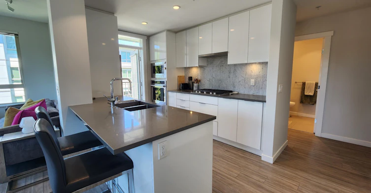 419-2651 Library Lane, North Vancouver, BC, V7J 0C1 - 6