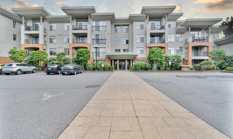 217-33545 Rainbow Avenue
