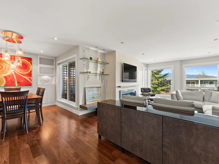 202-2148 W 2nd Avenue, Vancouver, BC, V6K 1H6 - 4