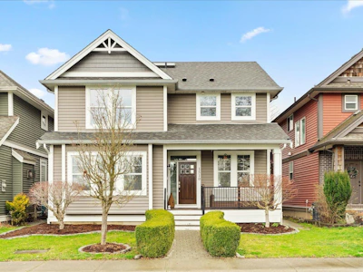 1510 Mackay Crescent - 2