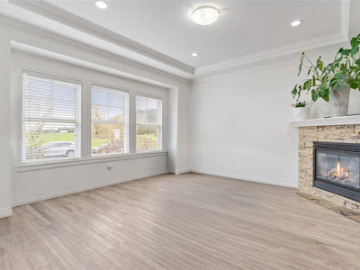 1510 Mackay Crescent - 5
