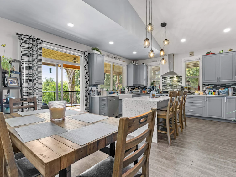 30957 Gunn Avenue, Mission, BC, V4S 1H2 - 8