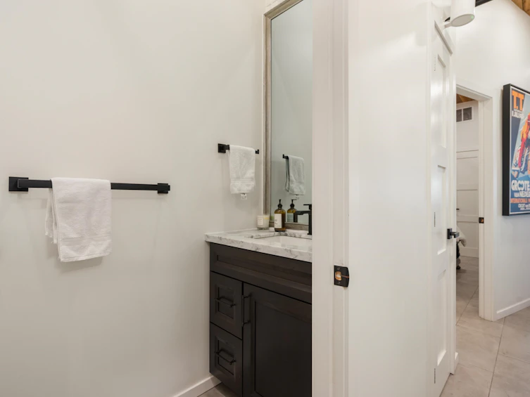 407-1066 Hamilton Street, Vancouver, BC, V6B 2R9 - 22