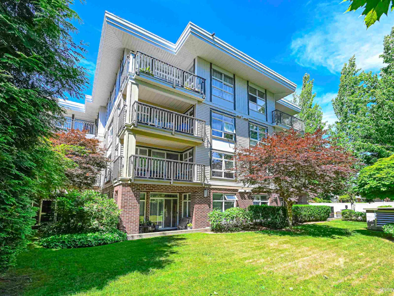 114 - 15168 19th Avenue, Surrey BC V4A 0A5