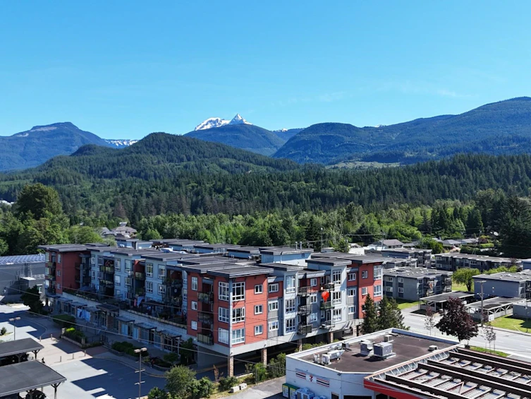 303-40437 Tantalus Road, Squamish, BC, V0N 1T0 - 2
