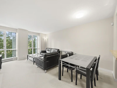 306-583 Beach Crescent - 4