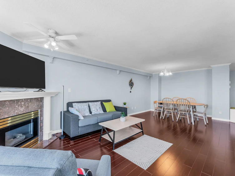 1701-13880 101 Avenue, Surrey, BC, V3T 5T1 - 9