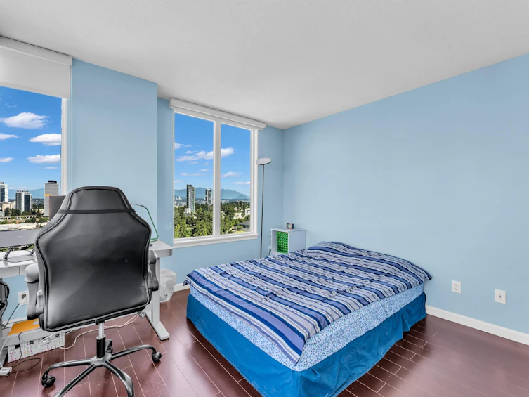 1701-13880 101 Avenue, Surrey, BC, V3T 5T1 - 16