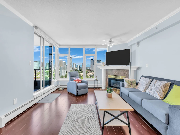 1701-13880 101 Avenue, Surrey, BC, V3T 5T1 - 8