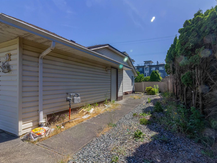 1524 Kimberley Street, Abbotsford, BC, V2S 8B2 - 21