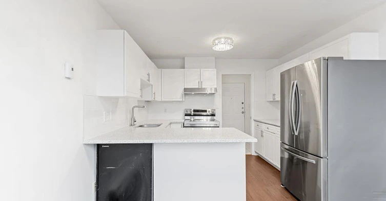 201-38 Leopold Place, New Westminster, BC, V3L 2C6 - 4