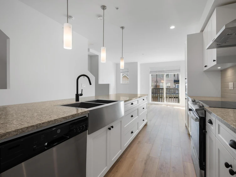 21-20487 65 Avenue, Langley, BC, V2Y 3K8
