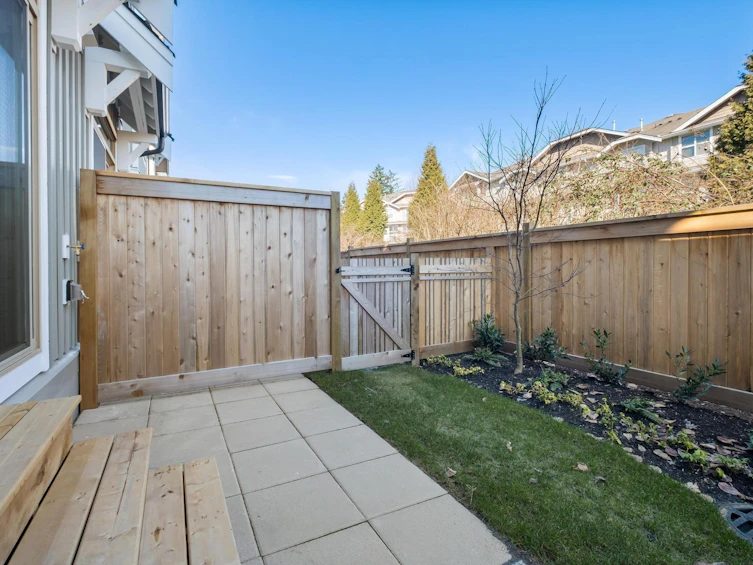 21-20487 65 Avenue, Langley, BC, V2Y 3K8 - 20