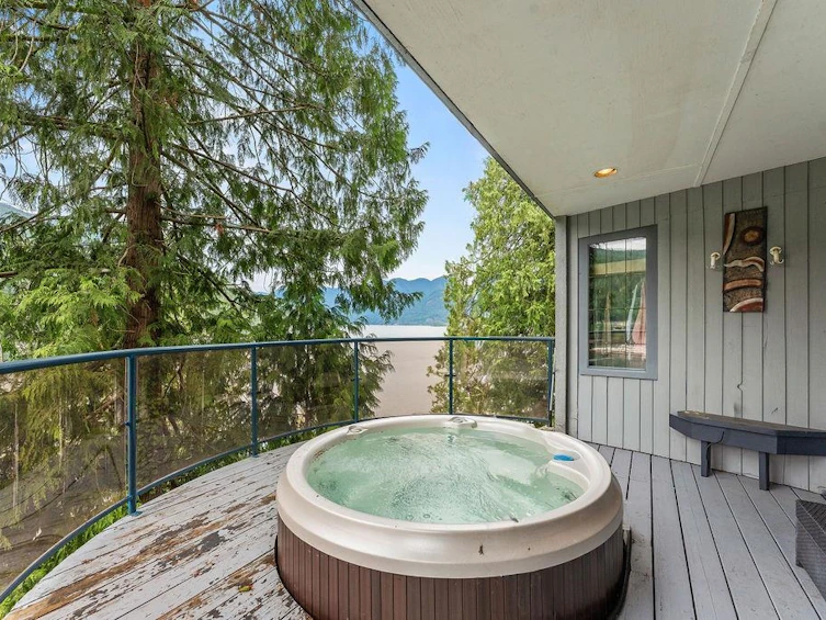 4678 Eastridge Road, North Vancouver, BC, V7G 1K4 - 31