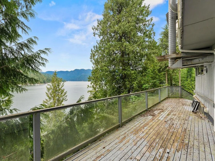 4678 Eastridge Road, North Vancouver, BC, V7G 1K4 - 32