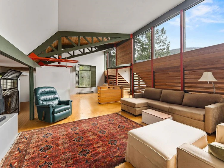 4678 Eastridge Road, North Vancouver, BC, V7G 1K4 - 10