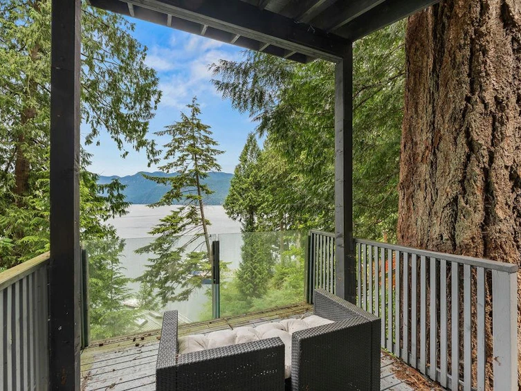 4678 Eastridge Road, North Vancouver, BC, V7G 1K4 - 33