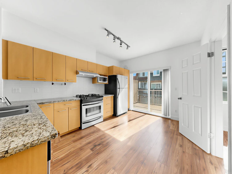 15-7331 Heather Street, Richmond, BC, V6Y 4M3 - 6