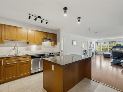 232-19673 Meadow Gardens Way - 4