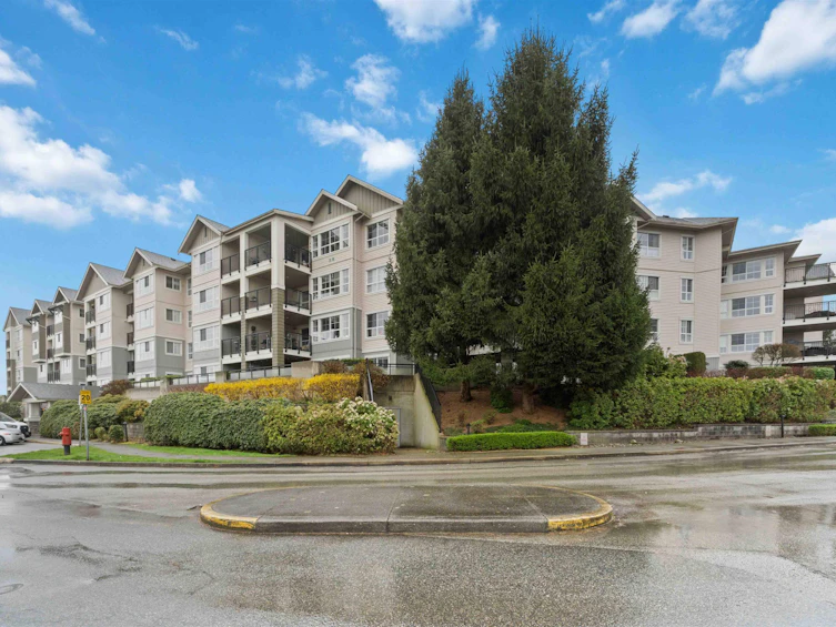 232-19673 Meadow Gardens Way, Pitt Meadows, BC, V3Y 0A1