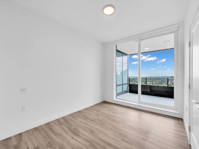 3101-6699 Dunblane Avenue - 4